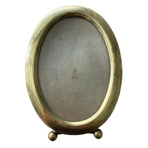 Vintage 80s Oval Brass Picture Frame 5x4 Tabletop Easel Ornate Gold Tone Regency